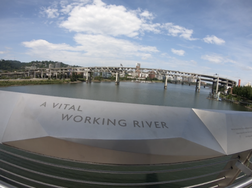 Willamette River, West Linn suburb of Portland, Living in Portland Oregon