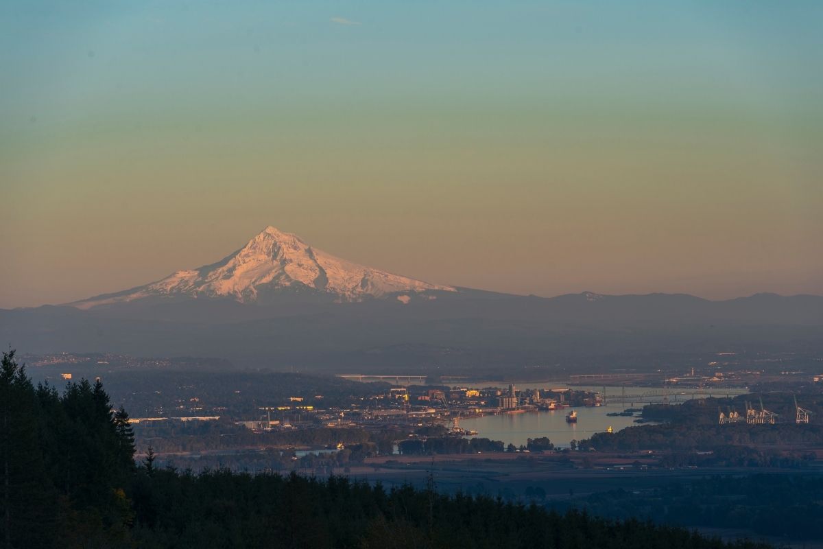 view of Mt Hood, Need to know before moving to Vancouver Washington, PDX real estate